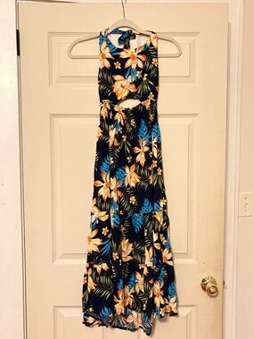 100% Viscose Tropical Floral Navy Maxi Dress